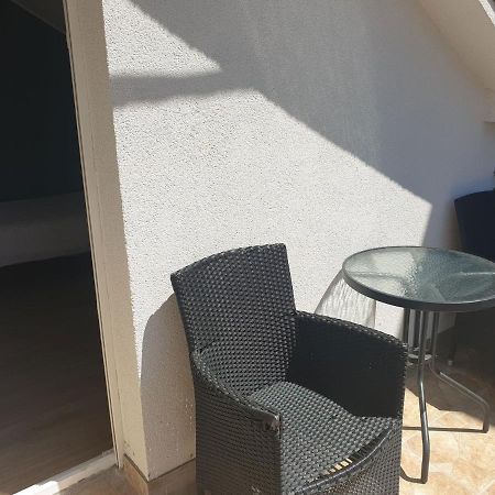 Kuca Ema Villa Belgrad Exteriör bild