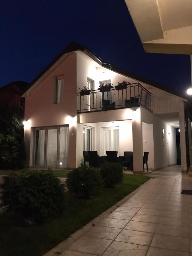 Kuca Ema Villa Belgrad Exteriör bild